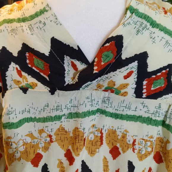 Colorful blouse - Picture 2 of 4